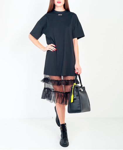 Outfit con il vestito nero Ice Play in jersey di cotone con dettaglio logo a contrasto e balze al fondo in plumetis