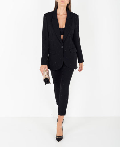 Outfit con il pantalone nero Silvian Heach in crepe con strass tono su tono a vita alta con taglio dritto e piega stirata